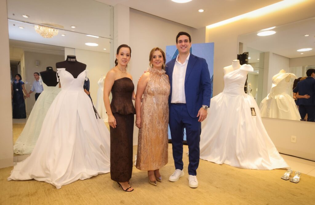 Atelier Neide Amaral comemora 25 anos com a Experience Barcelona Bride Week por Portal Zumm
